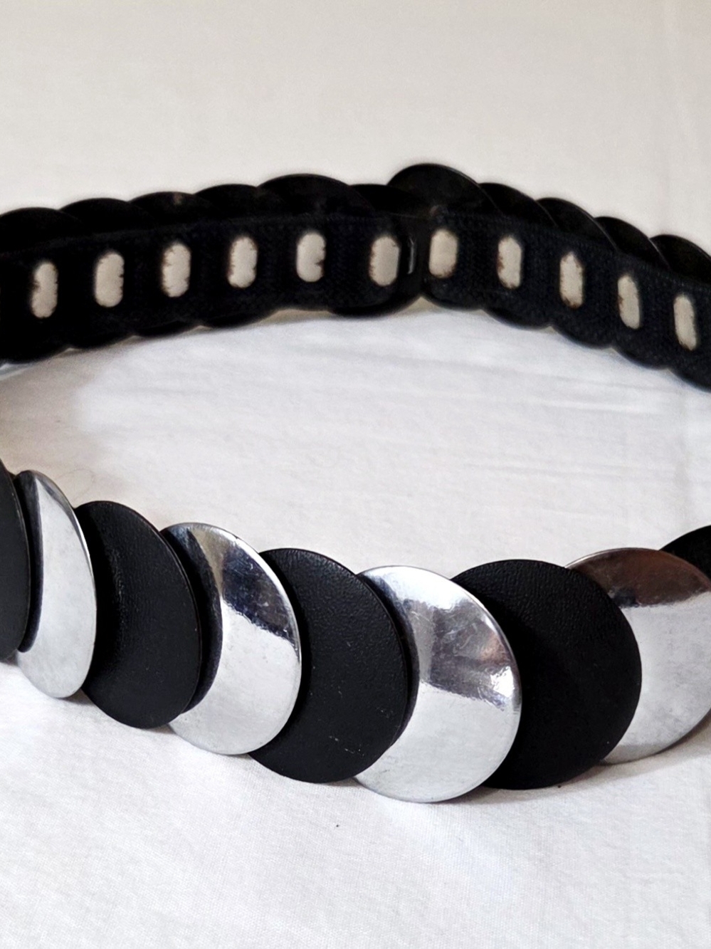 Vintage 80s 90s Silver Disc Stretch Belt Elastic Metallic Circle Waist Cinch
